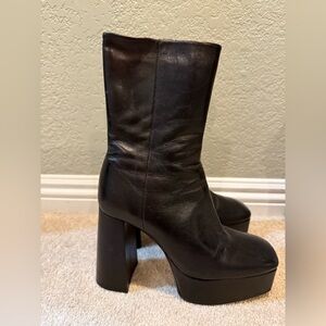 Zara genuine leather boots with heel